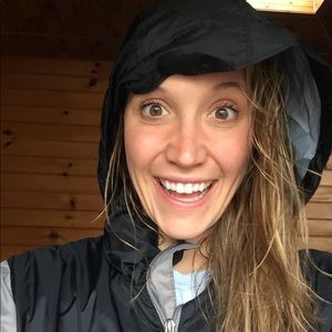 Meet your Posher, Carly